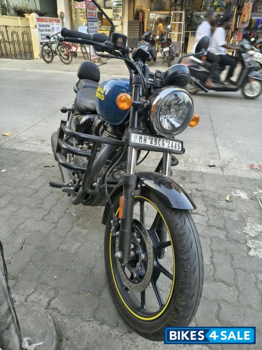 Fireball Blue Royal Enfield Meteor 350 Fireball Blue Royal Enfield Meteor 350