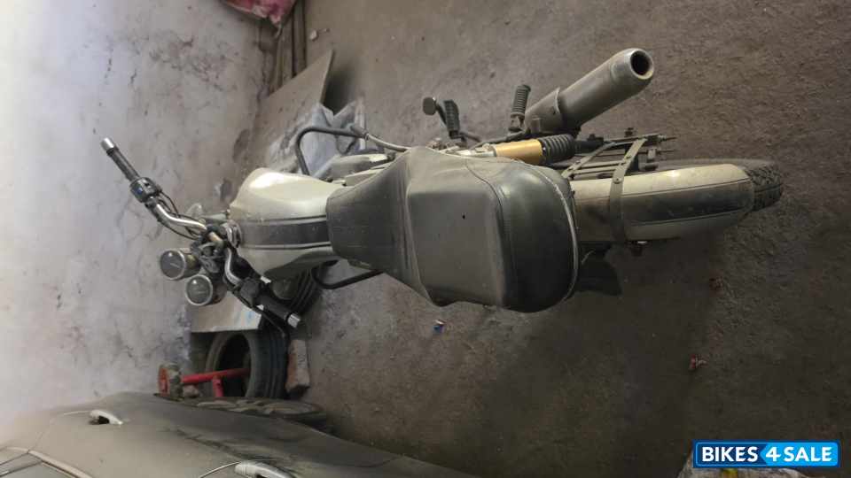 Bajaj Discover 125