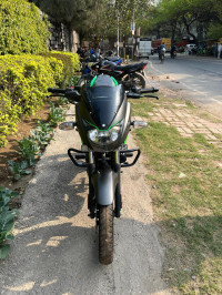 Bajaj Pulsar 125