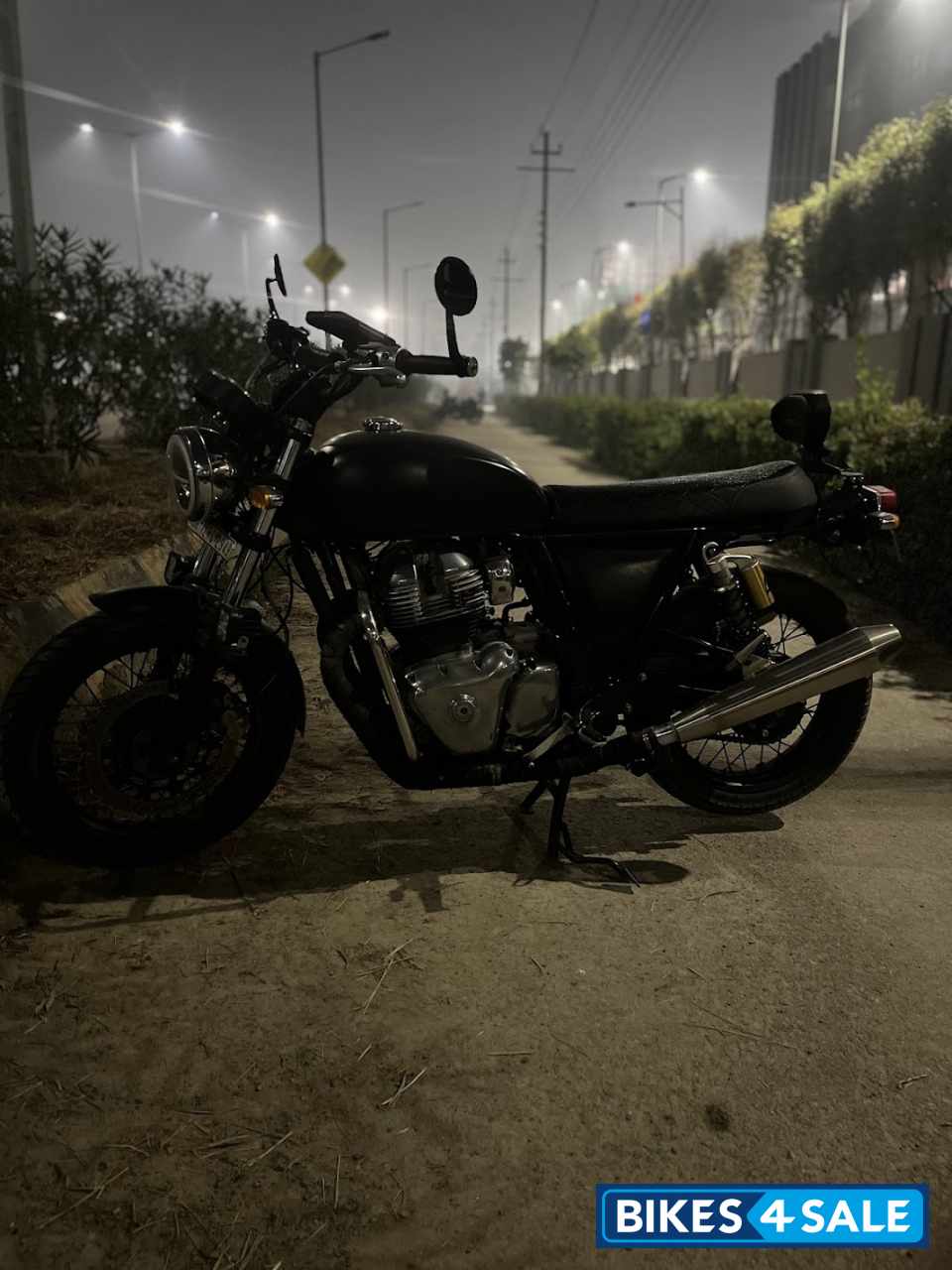 Black Royal Enfield Interceptor 650 Twin Black Royal Enfield Interceptor 650 Twin
