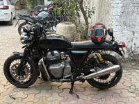Black Royal Enfield Interceptor 650 Twin