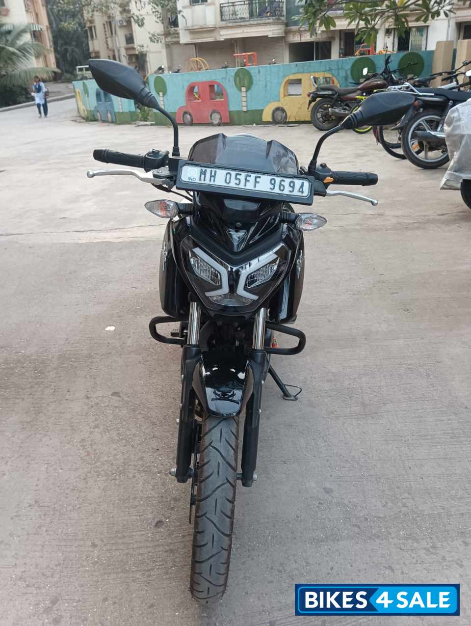Black Panther TVS Raider SX