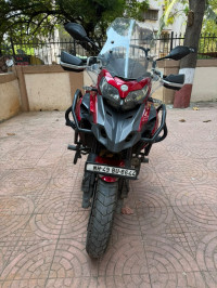 Red Benelli TRK 502 BS6