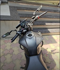 Black Hero Xtreme 125R