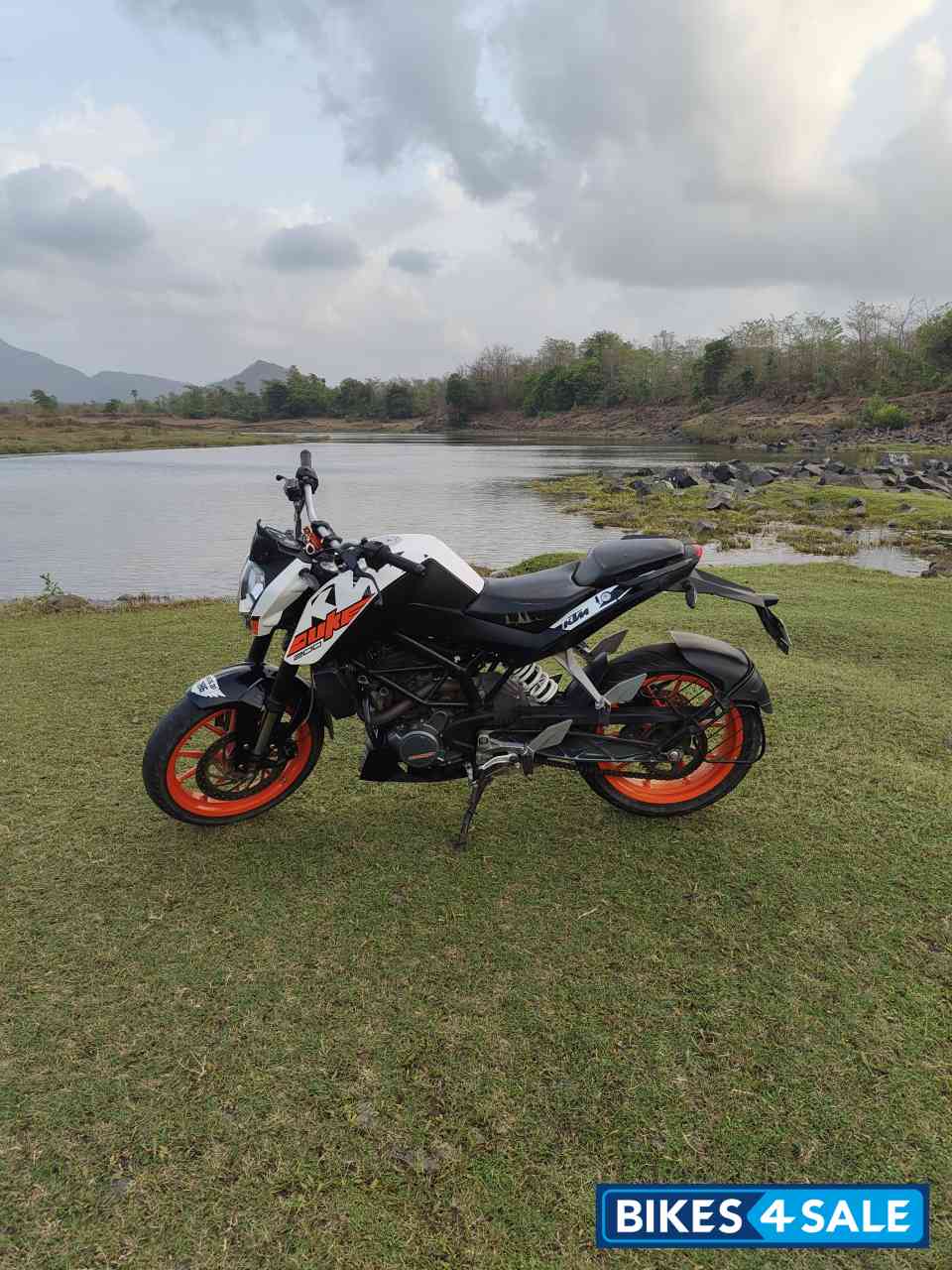 KTM Duke 200