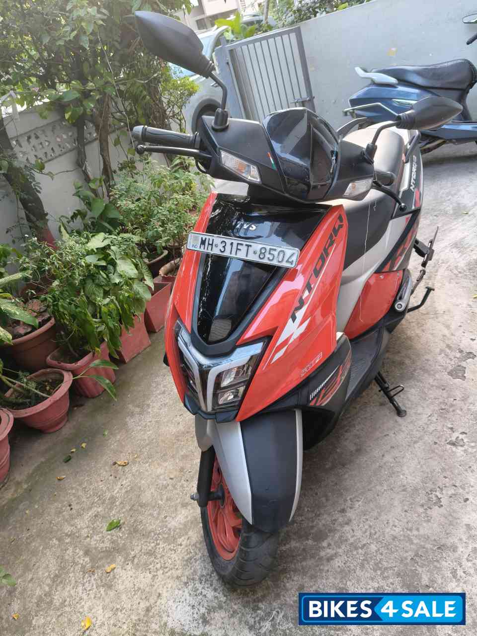 Red Black Race Edition TVS NTORQ 125 Race Edition BS6