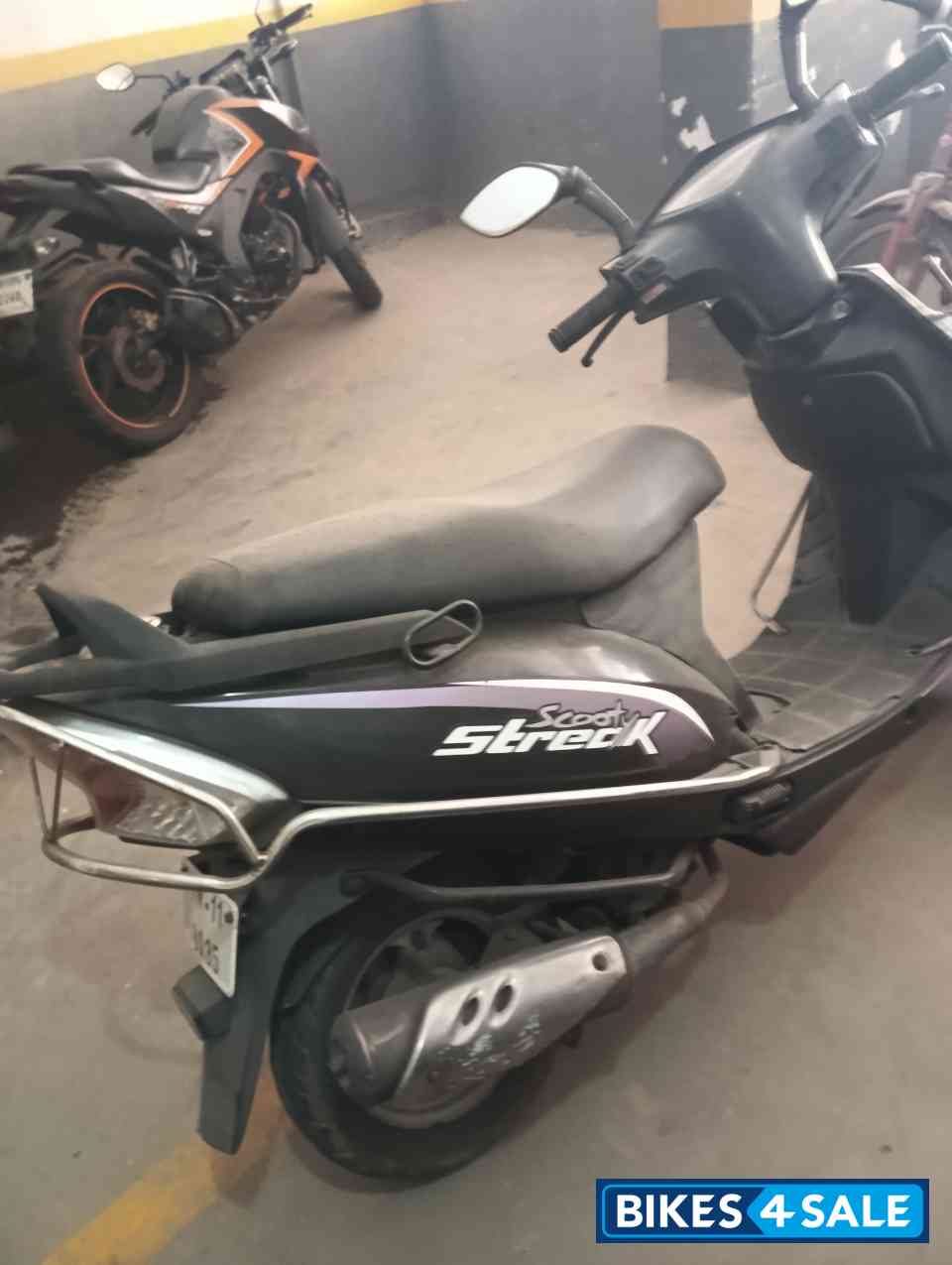 TVS Scooty Streak
