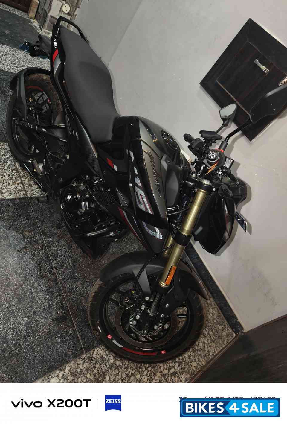 Bajaj Pulsar N160