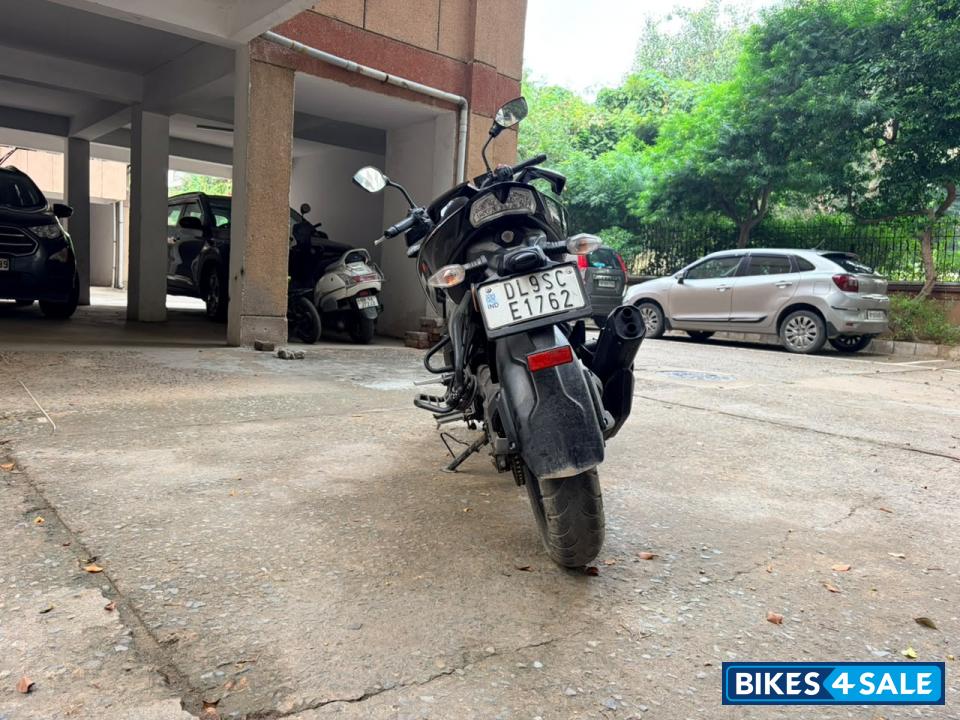Black TVS Apache RTR 160 4V