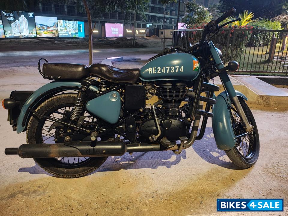 Royal Enfield Classic Signals Airborne Blue