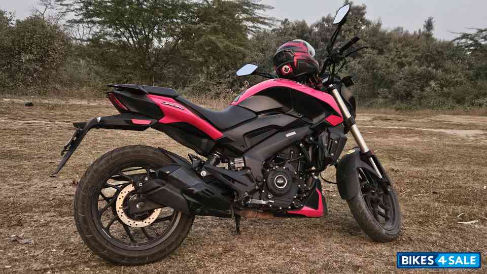 Red And Black Bajaj Dominar 250
