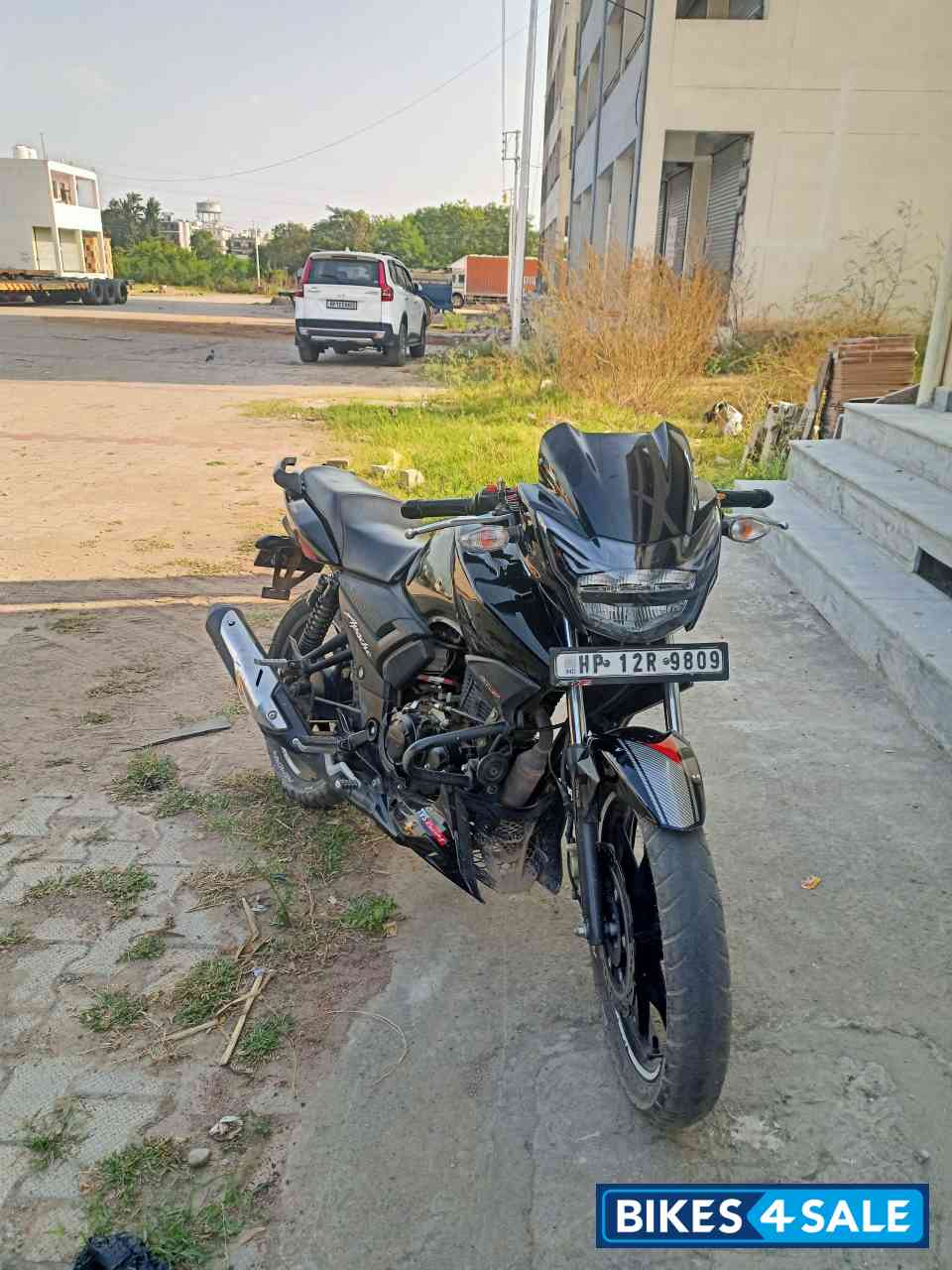 Black TVS Apache RTR 160 Black TVS Apache RTR 160