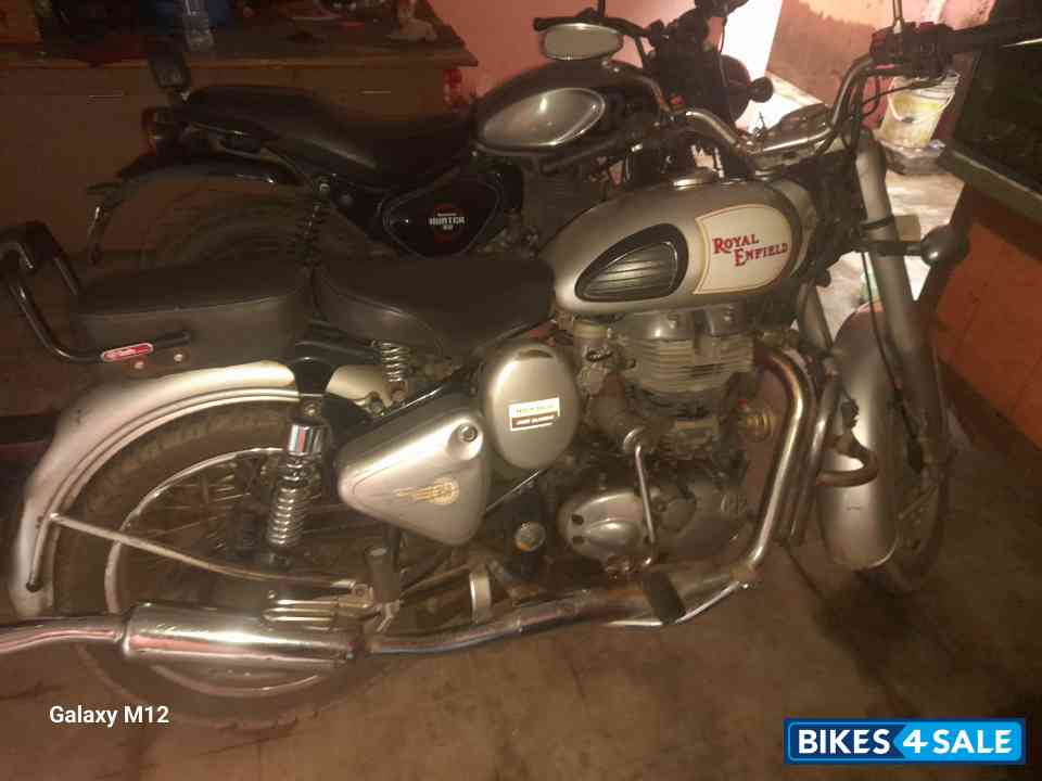Royal Enfield Classic 350