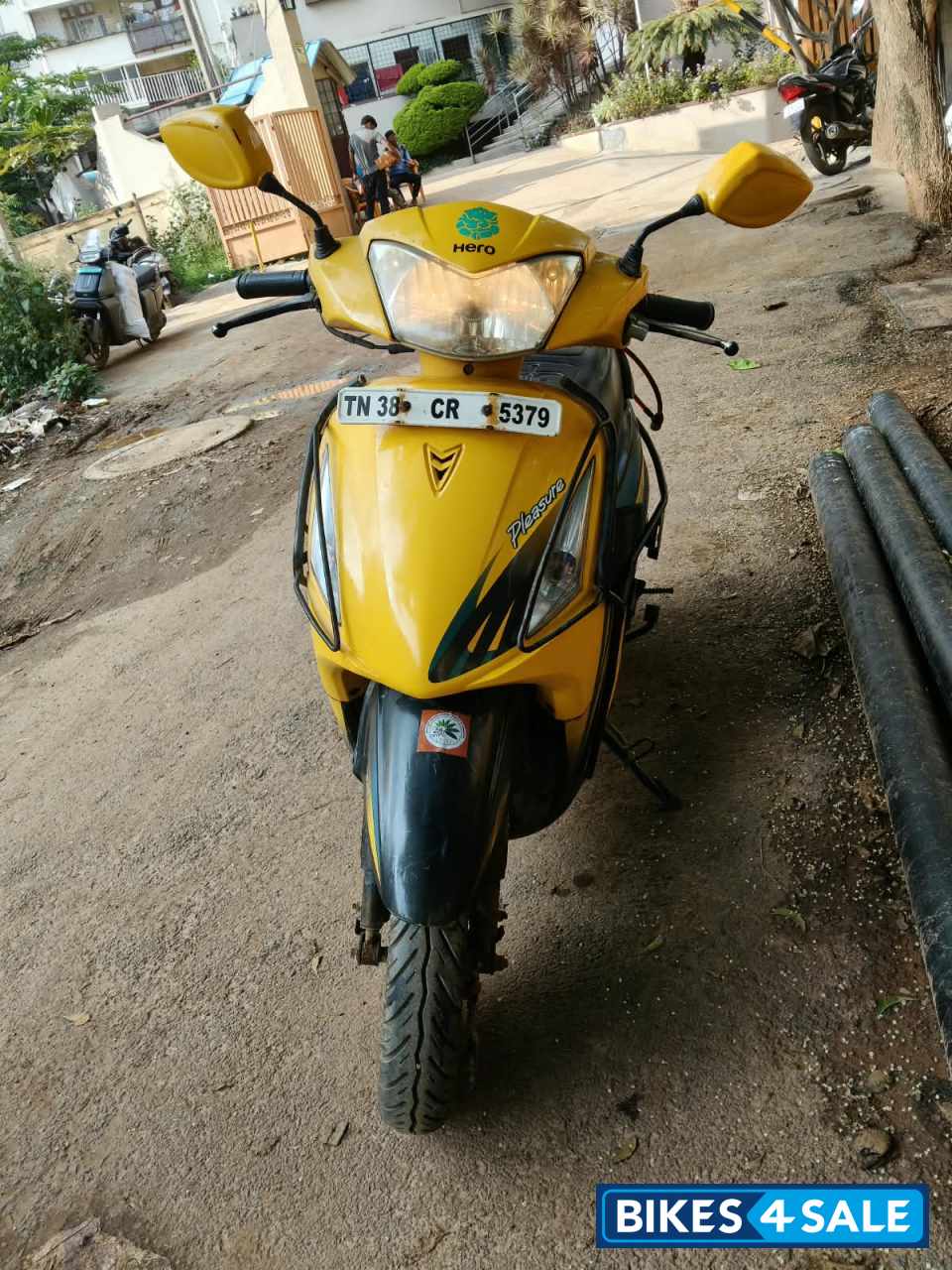 Hero Pleasure