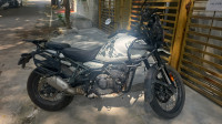 Kamet White Royal Enfield Himalayan 452