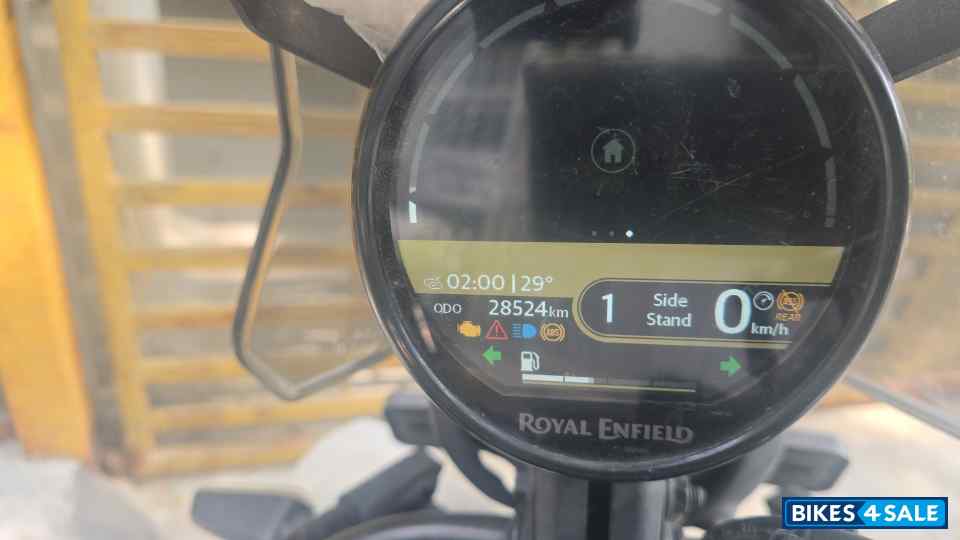 Kamet White Royal Enfield Himalayan 452 Kamet White Royal Enfield Himalayan 452