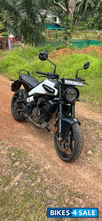 Pearl White Husqvarna Vitpilen 250 2024 Pearl White Husqvarna Vitpilen 250 2024