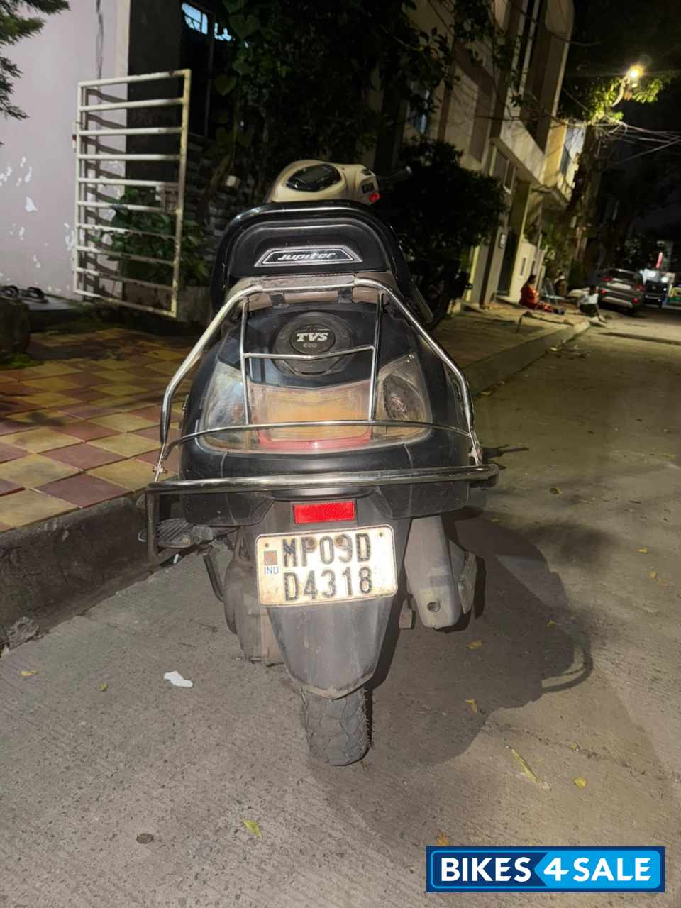 TVS Jupiter ZX SmartXonnect TVS Jupiter ZX SmartXonnect