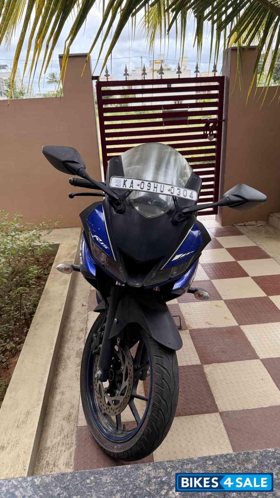 Deep Purplish Blue Yamaha YZF R15 S V3.0
