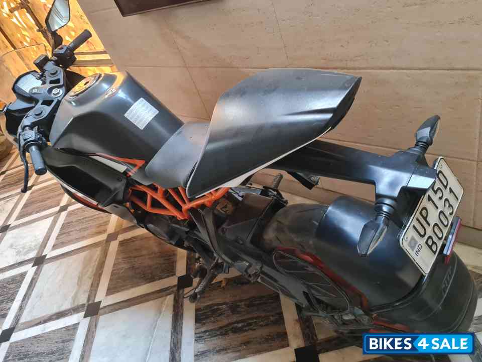 KTM Duke 200