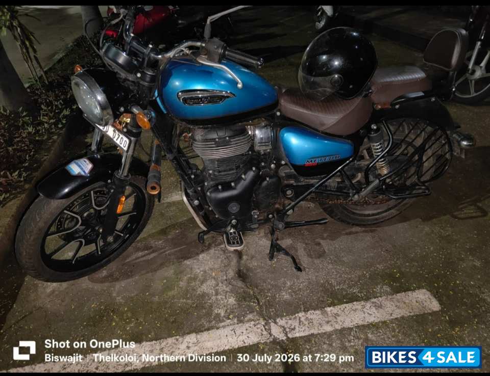 Royal Enfield Meteor 350 Supernova