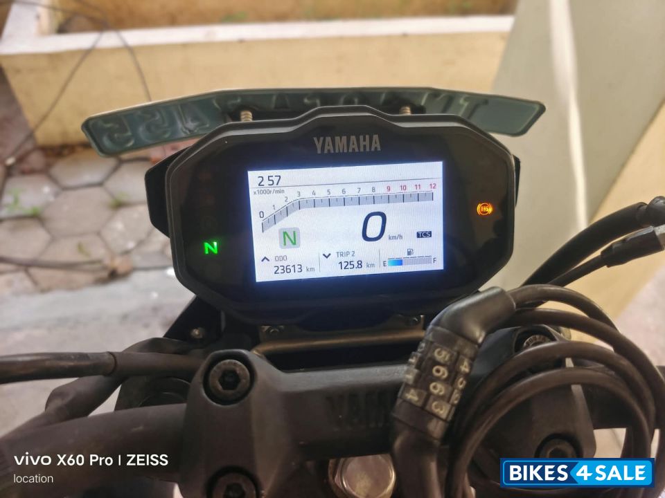 Blue Yamaha FZ-S FI Hybrid