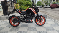 KTM Duke 125