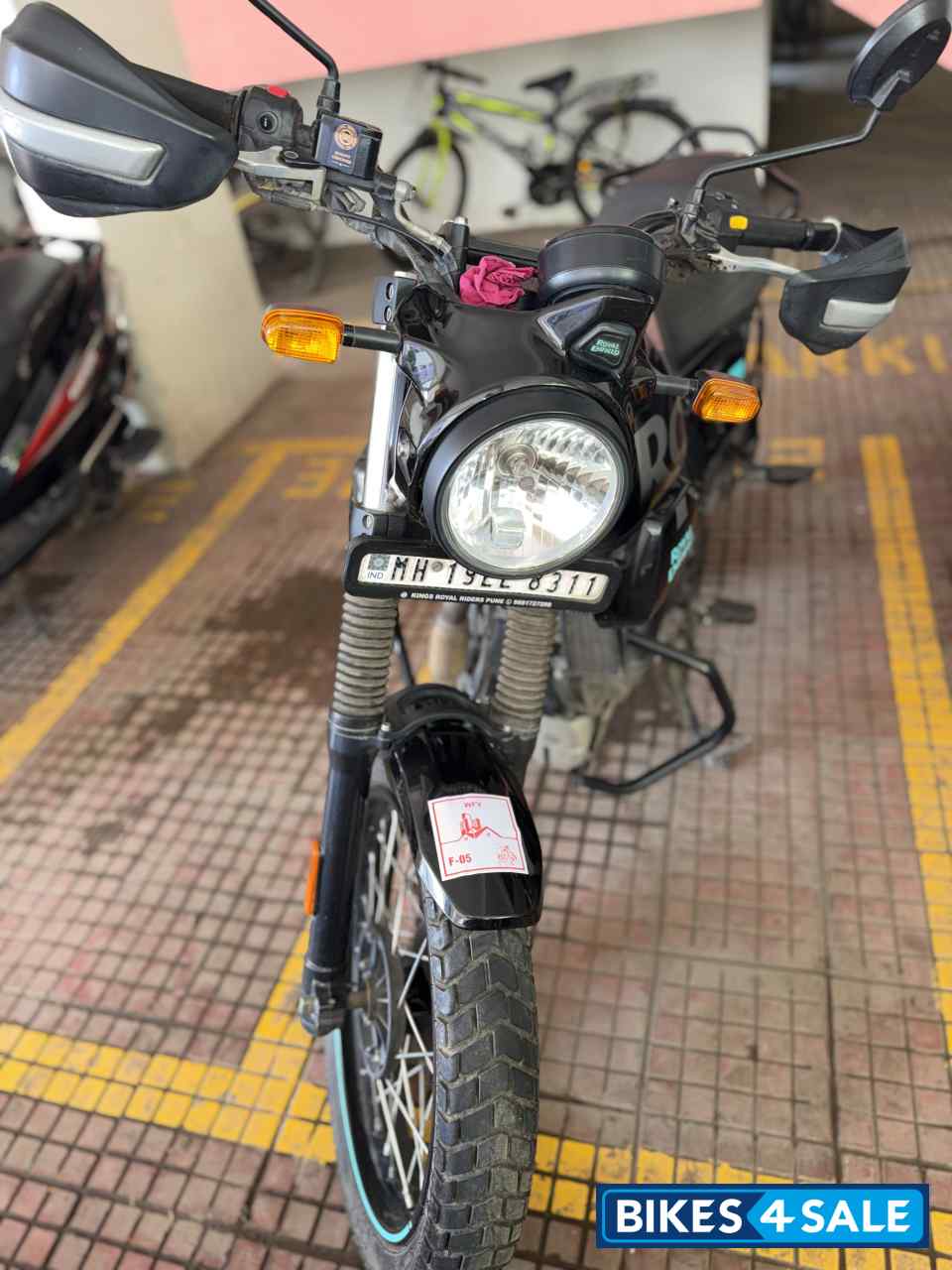 Royal Enfield Scram 411 Royal Enfield Scram 411