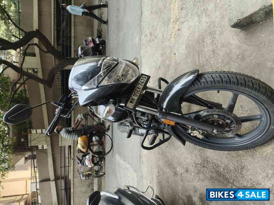 Black Honda Unicorn 160 BS6