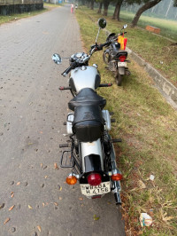 Silver Royal Enfield Classic 350