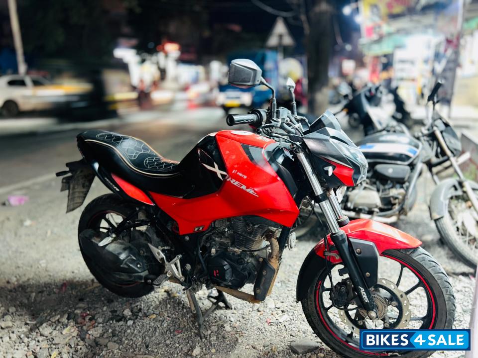 Red Hero Xtreme 160R Red Hero Xtreme 160R