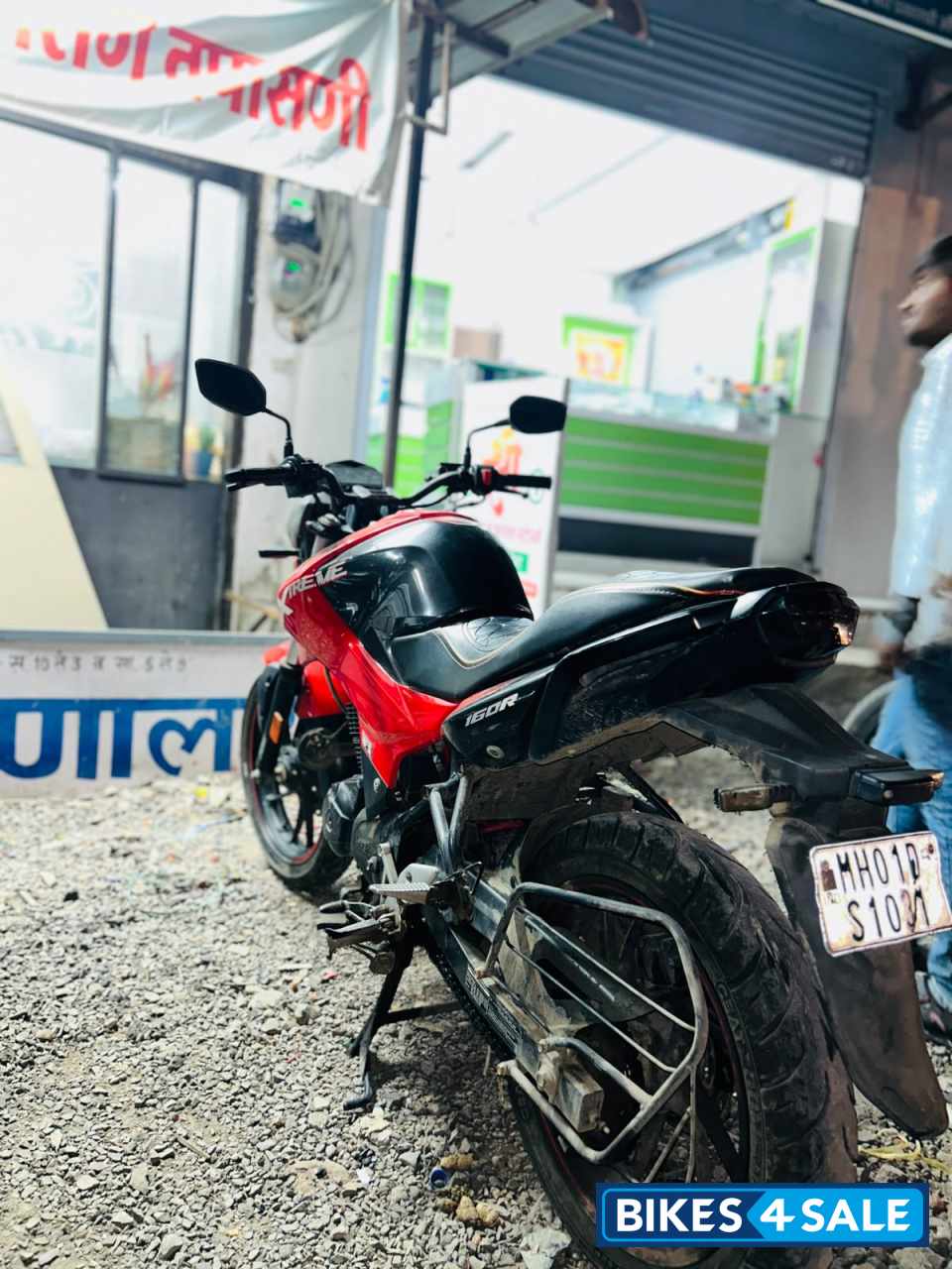 Red Hero Xtreme 160R Red Hero Xtreme 160R