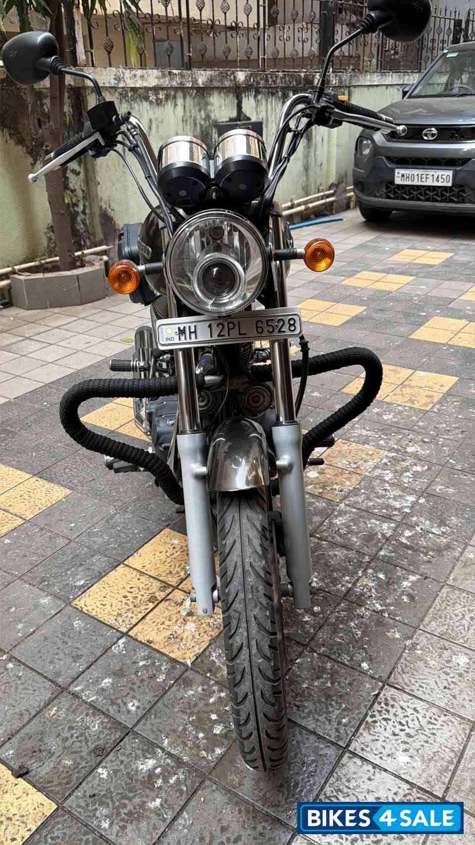 Royal Enfield Thunderbird 350