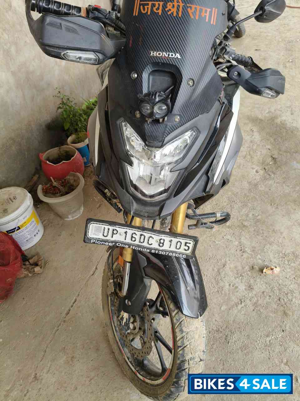 Black Honda CB200X Black Honda CB200X