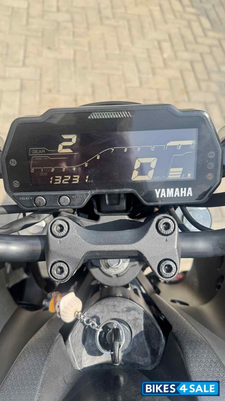 Metallic Black Yamaha MT-15 Ver 2.0 Metallic Black Yamaha MT-15 Ver 2.0