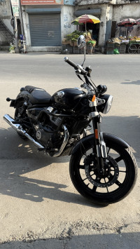 Royal Enfield Super Meteor 650 2025 Model