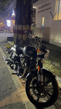 Royal Enfield Super Meteor 650