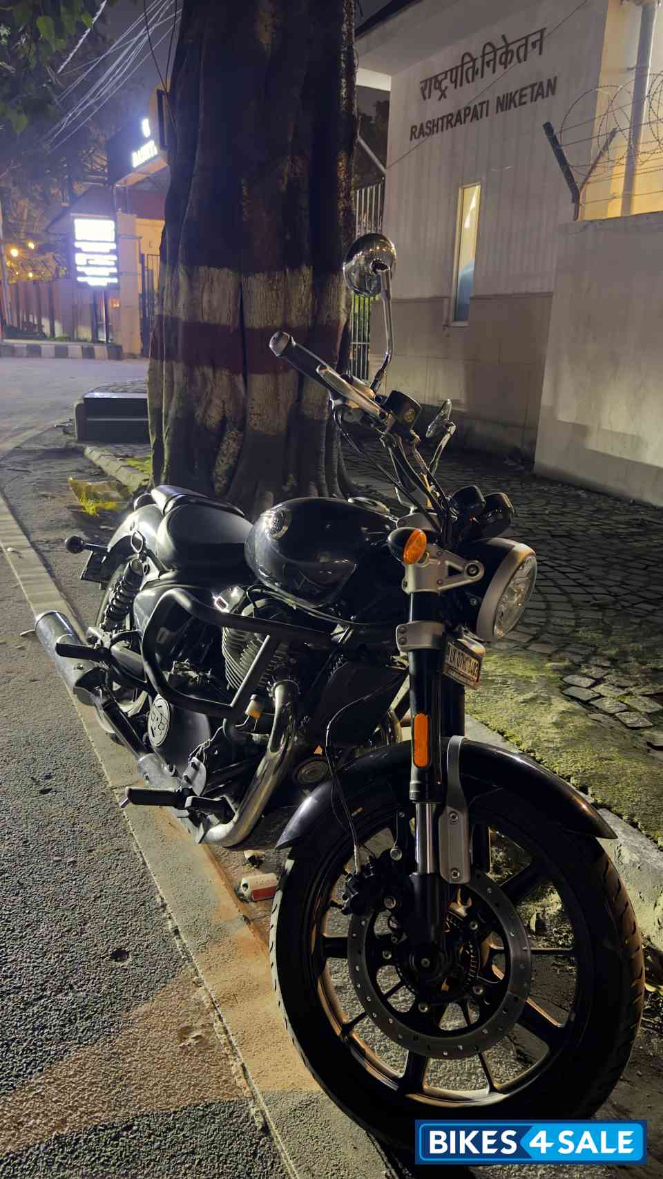Royal Enfield Super Meteor 650 Royal Enfield Super Meteor 650