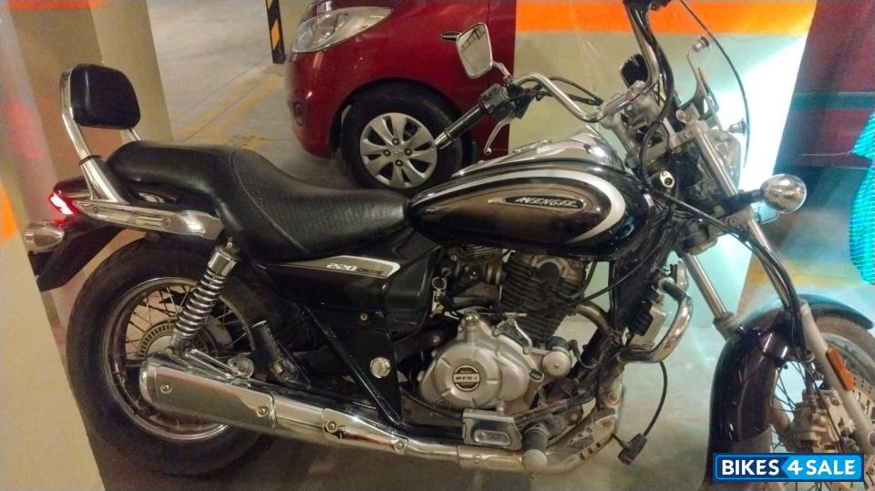 Bajaj Avenger Cruise 220