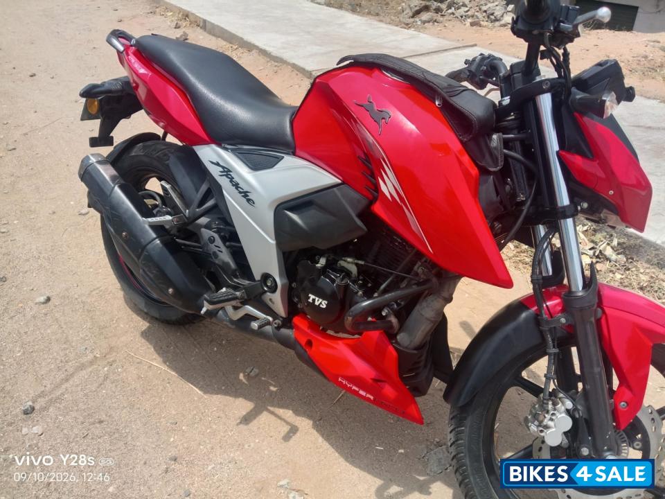 TVS Apache RTR 160 4V