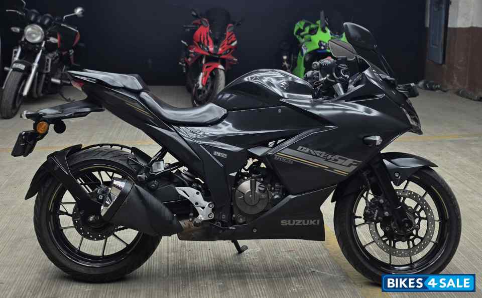 Suzuki Gixxer SF 250 BS6
