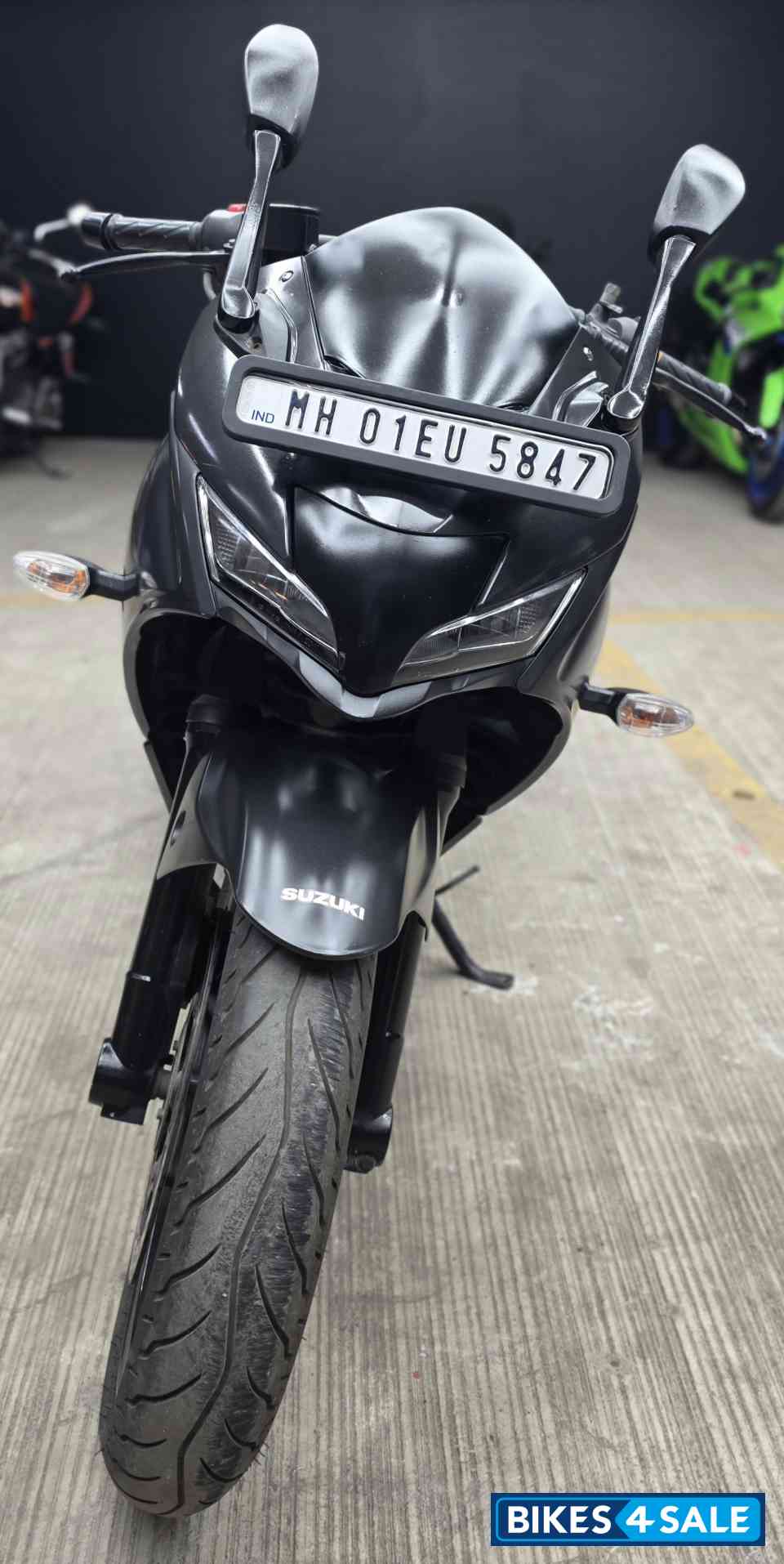 Suzuki Gixxer SF 250 BS6 Suzuki Gixxer SF 250 BS6