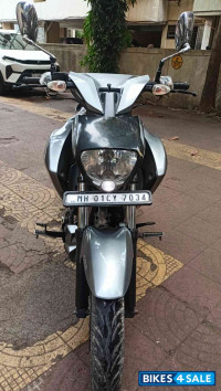 Grey Suzuki Intruder 150