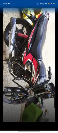 Black Red Honda Dream Yuga