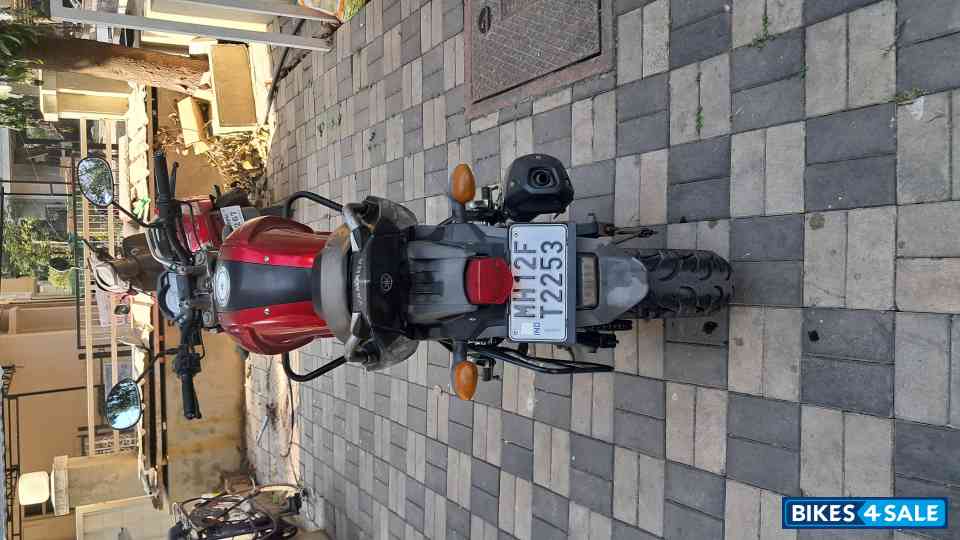 Red Yamaha FZ16 Red Yamaha FZ16