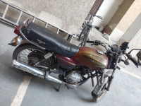 Red Yamaha Crux