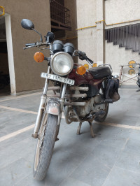 Red Yamaha Crux