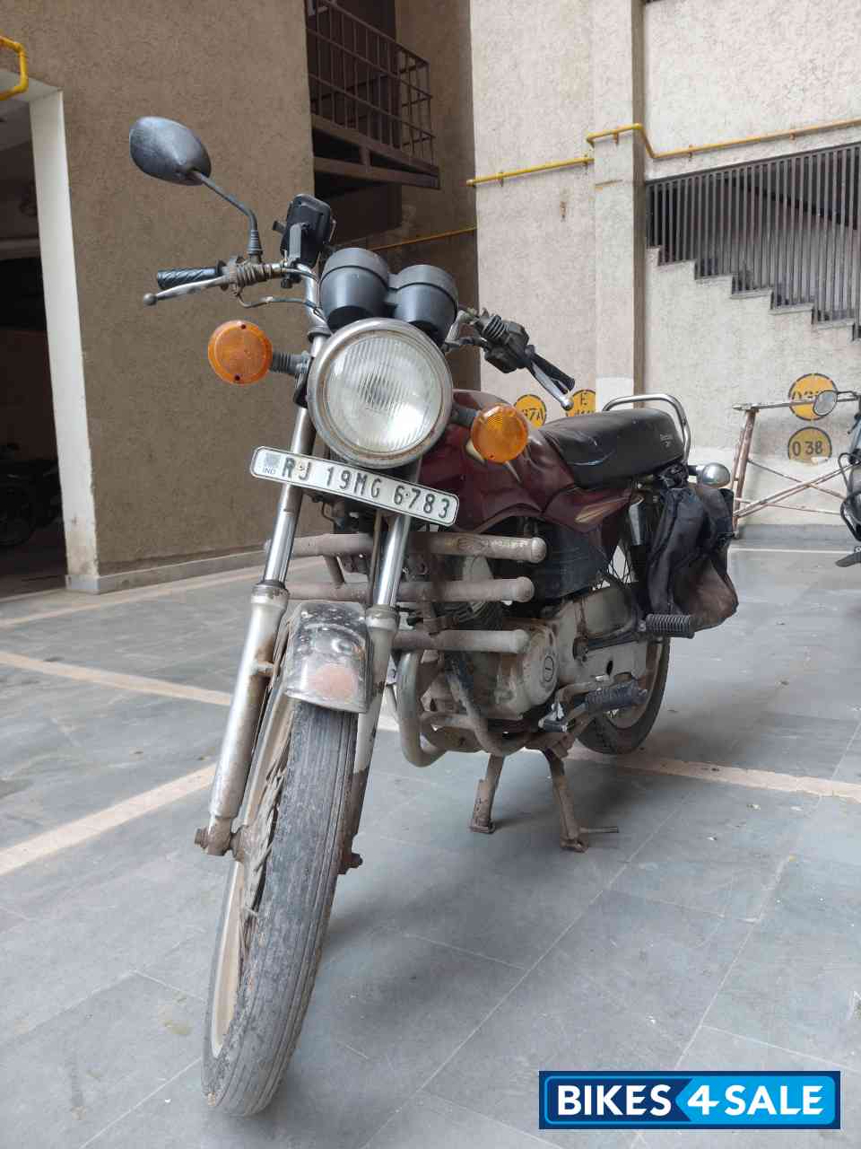 Red Yamaha Crux Red Yamaha Crux