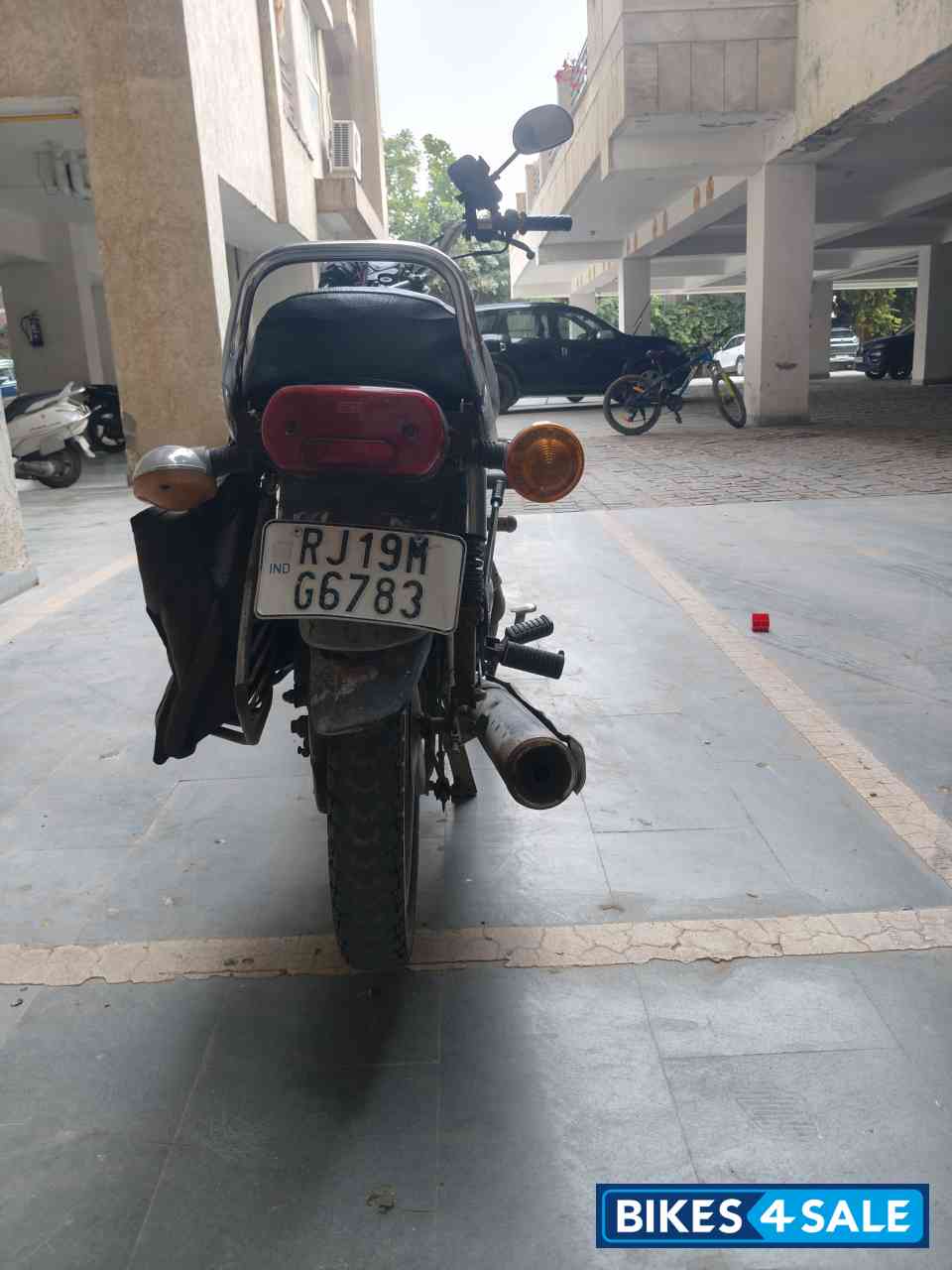 Red Yamaha Crux Red Yamaha Crux