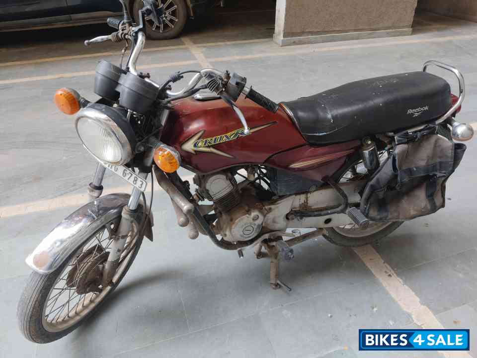 Red Yamaha Crux Red Yamaha Crux